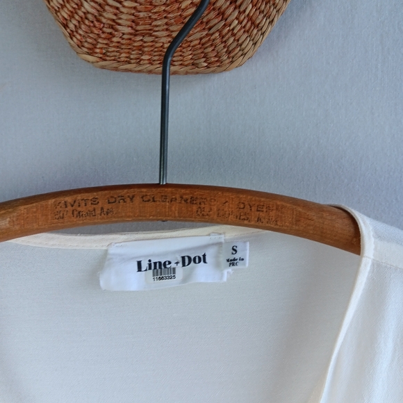 Line & Dot Tie Neck Ruffle Sleeve Semi Sheer Blouse Ivory Off White Size Small - Picture 3 of 5